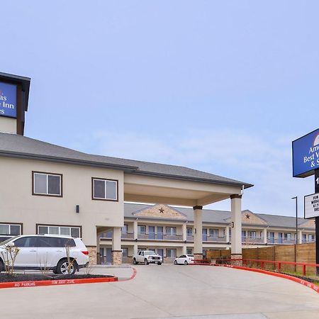 Americas Inn & Suites Iah North Humble Buitenkant foto